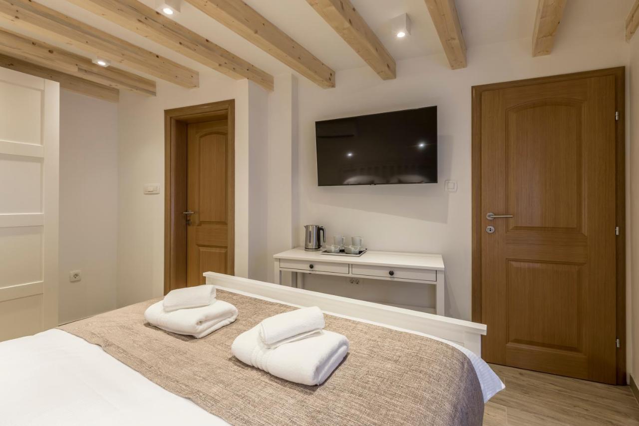 Cosmijeva Luxury Rooms Split Eksteriør billede